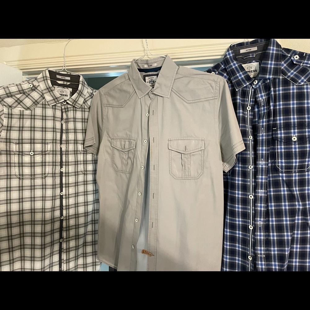 Lot of 3 Express short sleeve shirts
